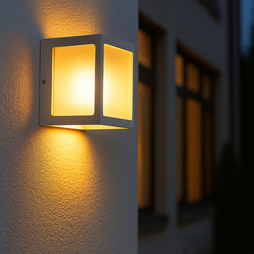 8W Square LED Wall Light – Warm White, IP65, 120x92mm